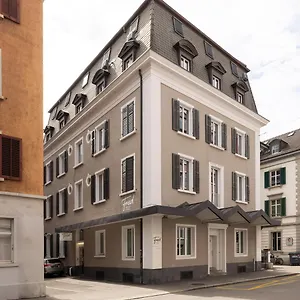 Fred Guest House Hauptbahnhof - Mobile Check-In İsviçre